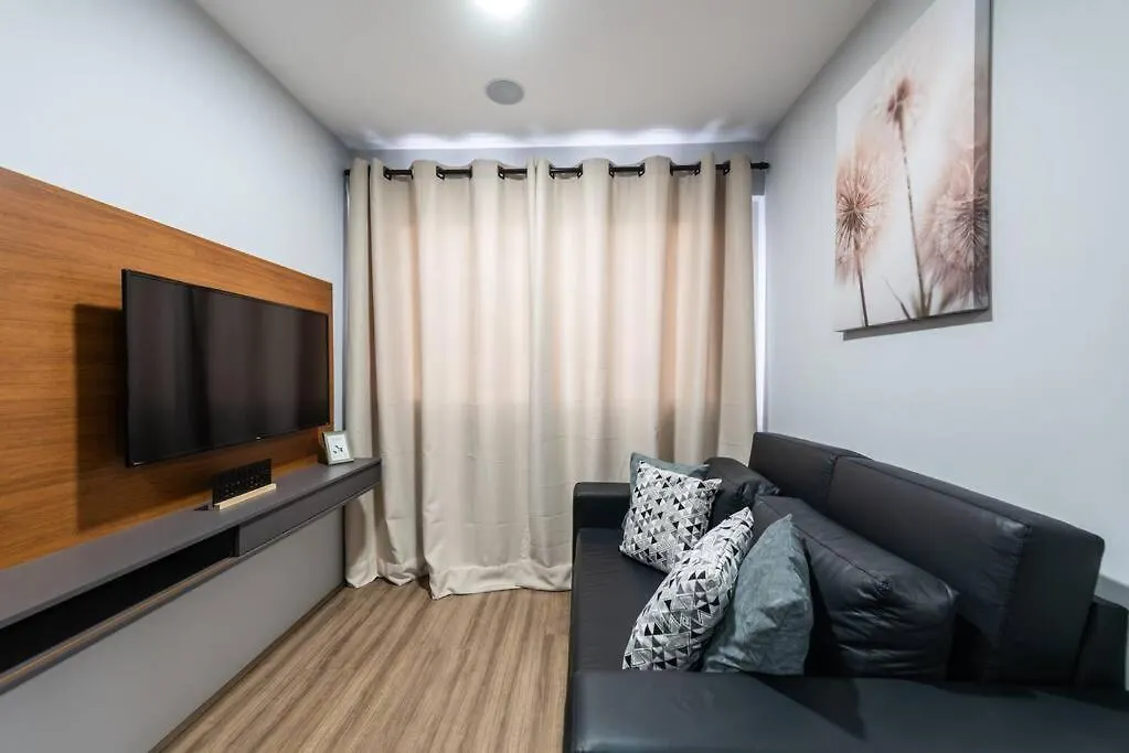 706 - Apto Com Piscina Prox Bras E Centro Sao Paulo Apartment
